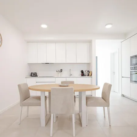 Vale Furado Sea & Serenety - By Sch - C Апартаменты Назаре